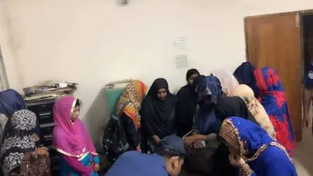 গাজীপুরে আবাসিক হোটেল থেকে ১১৪ জন গ্রেফতার
