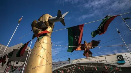 লিবিয়ার কারাগার থেকে ৪০০ বন্দির পলায়ন