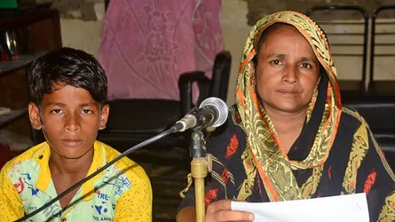 বগুড়ায় স্বামী হত্যার বিচার দাবীতে স্ত্রীর সংবাদ সম্মেলন