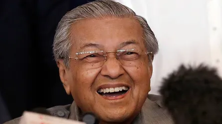 মাহাথিরের রসিকতায় শ্রোতাদের মধ্যে হাসির রোল!