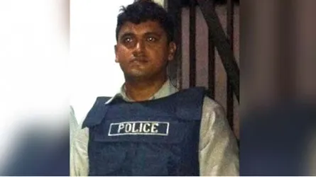 ‘তোকে বিবস্ত্র করে পেটাবো, ধর্ষণ করাবো’