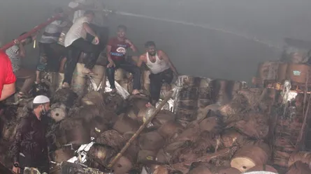 জনতা জুট মিলে ভয়াবহ অগ্নিকাণ্ড ৪০ লাখ টাকার ক্ষয়-ক্ষতি