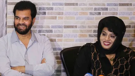 ২৩ বছর পর নায়ক-নায়িকার দেখা
