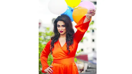 পরিবারের কাছে ছুটে এলেন পপি