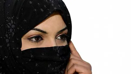 অসহায় প্রবাসী নারী শ্রমিকের কথা