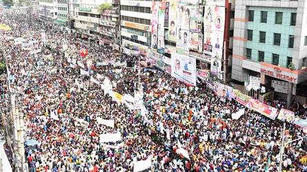 সমাবেশে জন-উপস্থিতি যে বার্তা দেয়