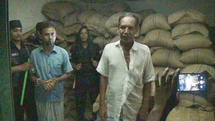 ভৈরবে ১০ টাকা কেজির ৯৬ বস্তা চাল গায়েব, উদ্ধার ১৬০ বস্তা