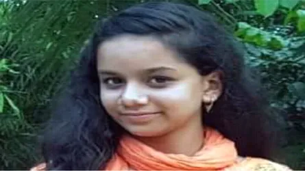 বখাটের বাসা থেকে স্কুল ছাত্রীর লাশ উদ্ধার