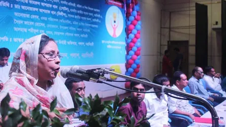 ২ কোটি নারীকে স্বাবলম্বী করতে কাজ করছে সরকার : চুমকি