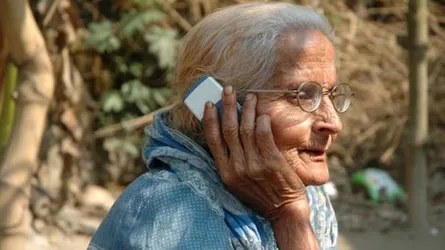 মোবাইলের নতুন কলরেট নিয়ে প্রতিবাদ