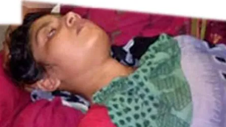 চৌগাছায় প্রবাসীর স্ত্রীকে বিষ খাইয়ে হত্যাচেষ্টার অভিযোগ