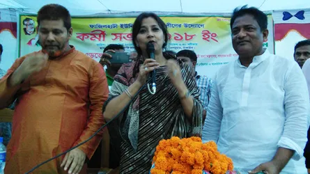 ‘নৌকা মার্কা চান ভালো কথা, হুমকি ধামকি বন্ধ করেন’