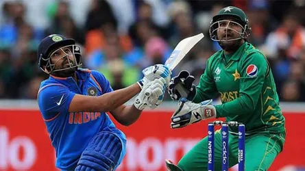 ভারত না পাকিস্তান, কে আগে ফাইনালে
