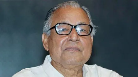 জাতীয় ঐক্যে সরকার ভীত : নজরুল ইসলাম
