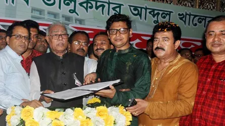 কেসিসির নবনির্বাচিত মেয়র খালেকের দায়িত্ব গ্রহণ, বিএনপির অনুষ্ঠান বর্জন