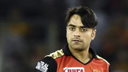 যেভাবে ভারতীয় শিশুর কান্না থামালেন রশিদ খান