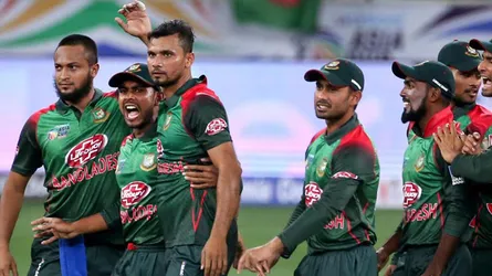 এশিয়া কাপের সেরা অধিনায়ক মাশরাফি