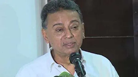 দুই মামলায় আমীর খসরুর জামিন বহাল
