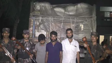 সরাইলে ওএমএসের ৩০০ বস্তা চালসহ আটক ৩