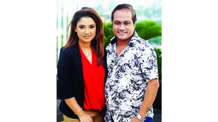 বিচারক দেবাশীষ ও সোনিয়া