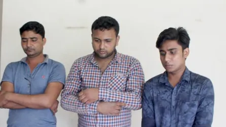 জাবিতে ভর্তি জালিয়াত চক্রের দুই সদস্য আটক