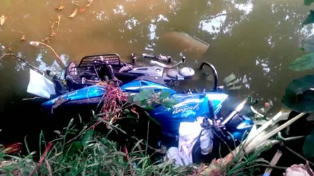 গাজীপুরে মন্ত্রীর উপস্থিতিতেই আওয়ামীলীগের দু’গ্রুপের সংঘর্ষ