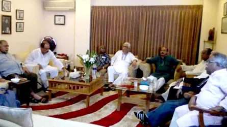 রবের বাসার সামনে আওয়ামী লীগের ঝটিকা মিছিল