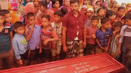 প্রবাসে গিয়ে লাশ হয়ে ফিরল আনোয়ার