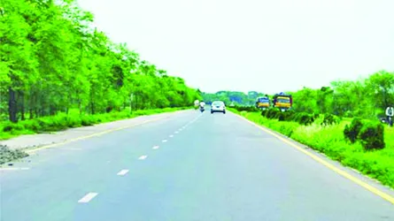 সড়কে পরিবহন শ্রমিকদের দৌরাত্ম্য বাড়ছে