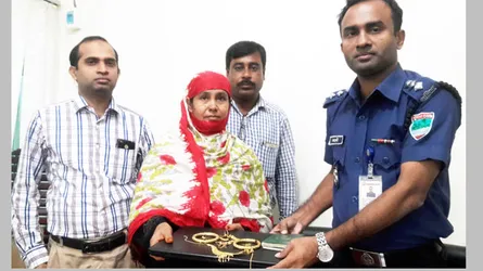 ‘মেহেদী স্যারের মহানুবতায় স্বামীর স্মৃতি ফিরে পেয়েছি’