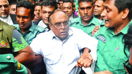 ব্যারিস্টার মইনুল হোসেনের জামিন আবেদন নাকচ কারাগারে প্রেরণ