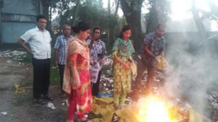 শায়েস্তাগঞ্জে অবৈধ পলিথিন জব্দ : দুই প্রতিষ্ঠানকে জরিমানা