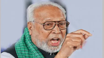 গণস্বাস্থ্য কেন্দ্রে হামলার দৃশ্য দেখে কাদের সিদ্দিকীর ক্ষোভ