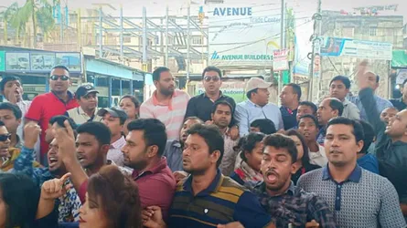 খালেদা জিয়ার রায়ের প্রতিবাদে ছাত্রদলের বিক্ষোভ
