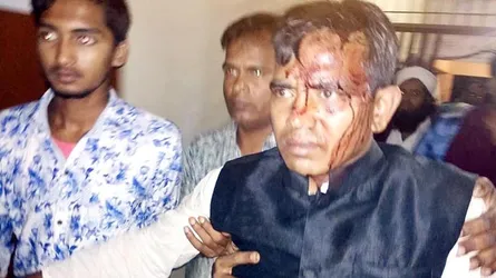 রাজবাড়ীতে আ'লীগের মনোনয়ন প্রত্যাশীকে পিটুনি