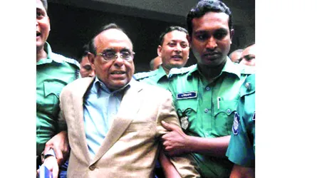 ডিজিটাল আইনে ব্যারিস্টার মইনুলকে গ্রেফতার দেখানো হলো