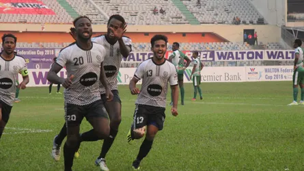মোহামেডানকে টিকিয়ে রাখলেন কিংসলে
