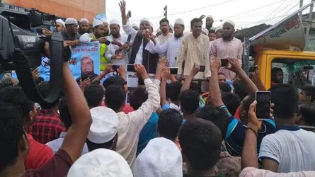 প্রধানমন্ত্রীকে ‘কওমী জননী’ ঘোষণাকারী কে এই মুফতি রুহুল আমীন