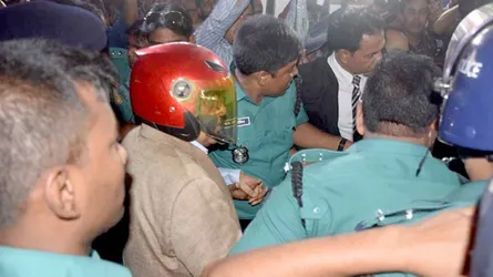 রংপুরেও জামিন পাননি ব্যারিস্টার মইনুল