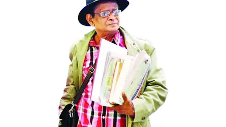 হুমায়ূনের সাহিত্য-সাম্রাজ্য ও আমাদের যৌথ গ্রন্থকথা