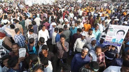 পথে পথে এত বাধা তারপরও নেতা-কর্মীদের ঢল