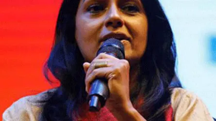 প্রশ্ন পিছু ছাড়েনি আমাকে : নন্দিতা