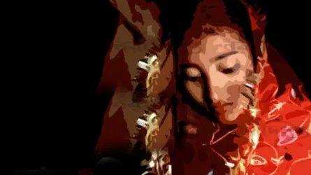 পরকীয়ার টানে প্রবাসী স্বামীকে তালাক, বিয়েতে নারাজি প্রেমিকের