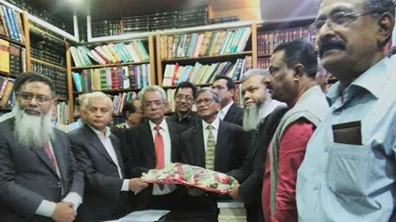 গণফোরামে সাবেক ১০ সেনা কর্মকর্তা