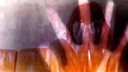 যৌন হেনস্থার শিকার হলে কী করবেন একজন নারী?