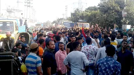 আ’লীগ প্রার্থীকে মনোনয়ন না দেয়ায় ঢাকা-সিলেট মহাসড়ক অবরোধ