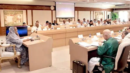 ৩ ডিসেম্বর মন্ত্রিসভার শেষ বৈঠক