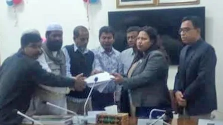 সিরাজগঞ্জ-৪ আসনে মনোনয়নপত্র জমা দিয়েছেন জামায়াতের রফিকুল ইসলাম খান