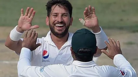 ইয়াসিরকে সামলাতে পারেনি তারা