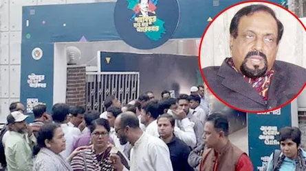 জাপা চেয়ারম্যানের অফিসে নেতাকর্মীদের ভাঙচুর ও তালা
